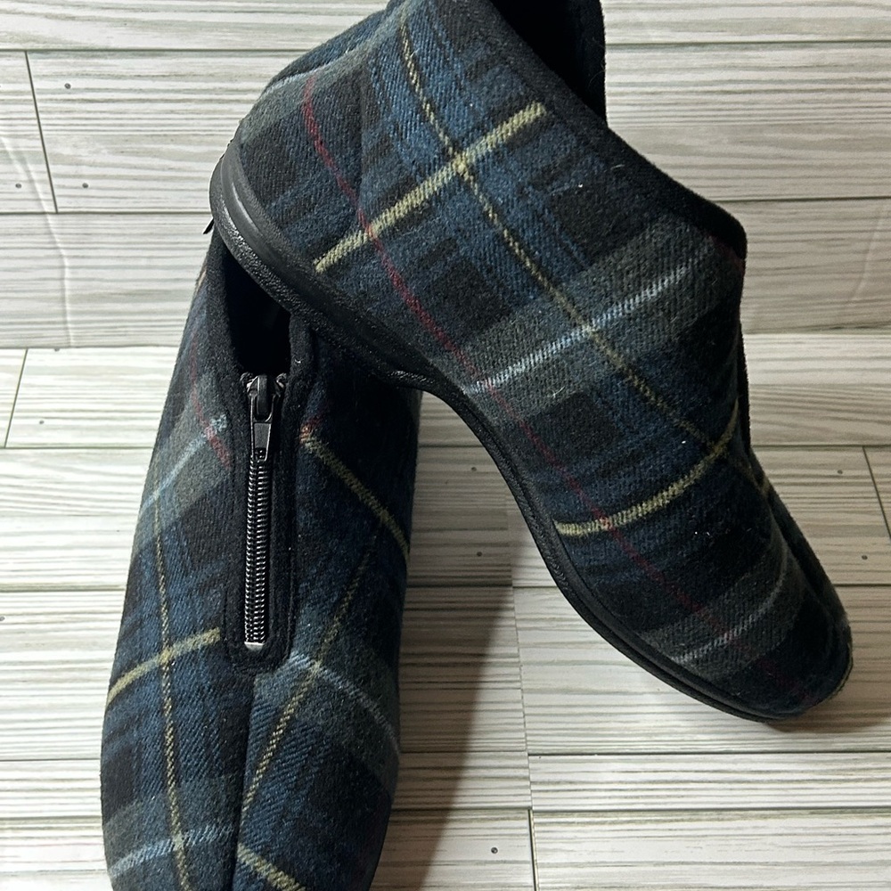Dafna‎ KIPI Plaid House Slippers Unisex 47 /12.5 US